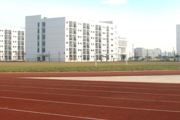 崇州市技工学校