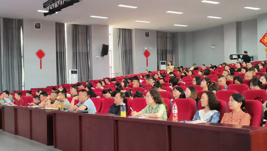 成都市温江区燎原职业技术学校