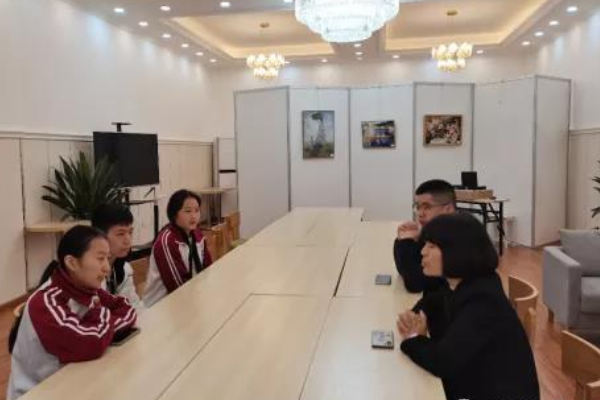 武侯区亚细亚职业学校