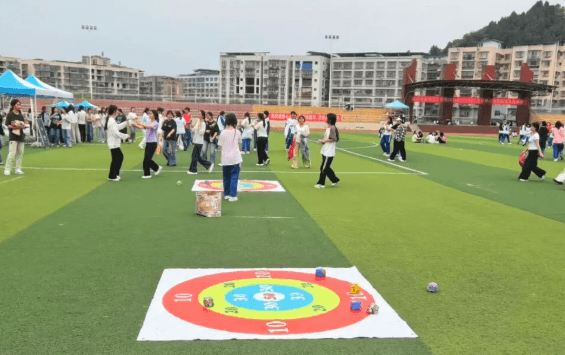 四川省南充卫生学校