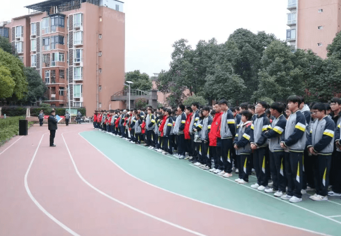 四川托普计算机职业学校