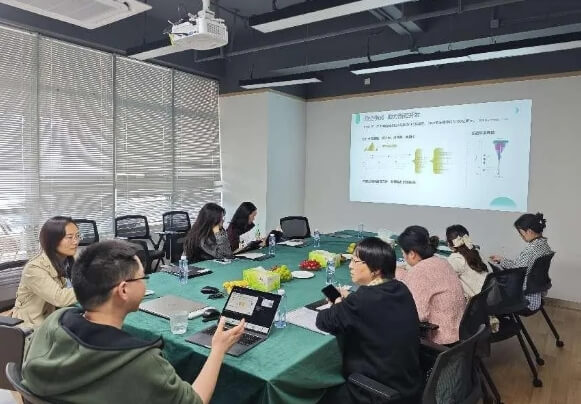 成都铁路卫生学校