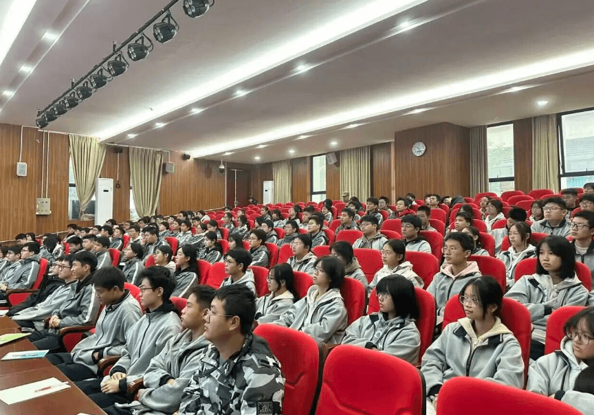 成都职业技术学校 成都职业技术学校