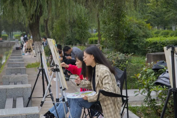 郫县友爱职业技术学校招生