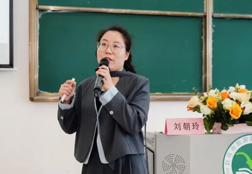 自贡旅游职高王