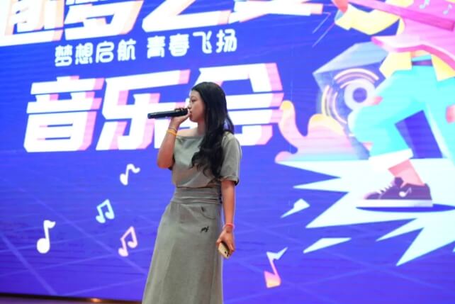 成都万通高级技工学校