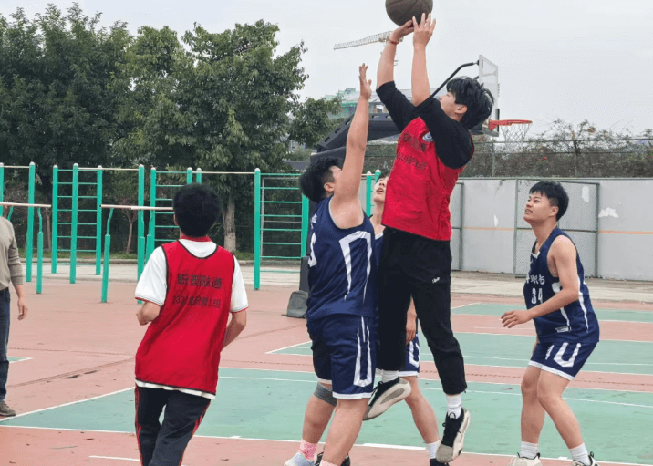 成都汽车职业技术学校 成都汽车职业技术学校