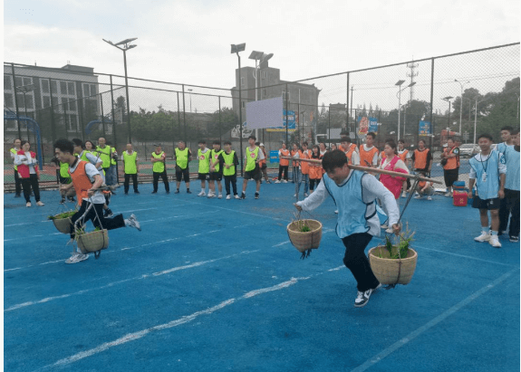 成都铁路卫生学校