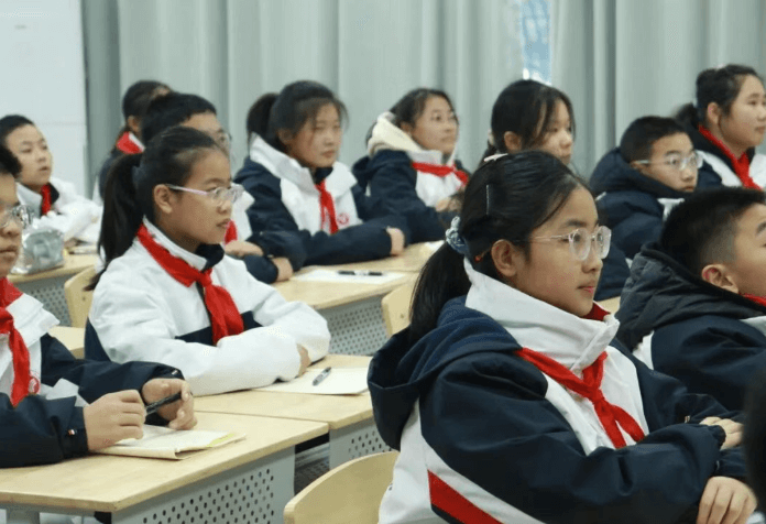 四川师大附中成龙分校