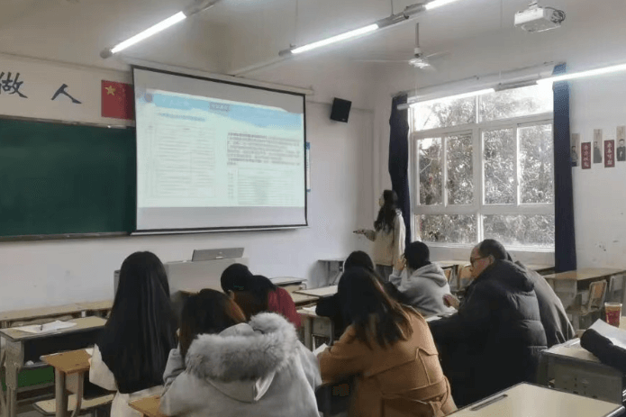 四川托普计算机职业学校 四川托普计算机职业学校