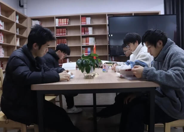 天府新区信息职业学院