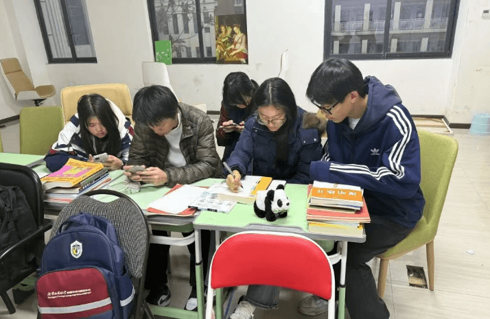 四川核工业技师学院