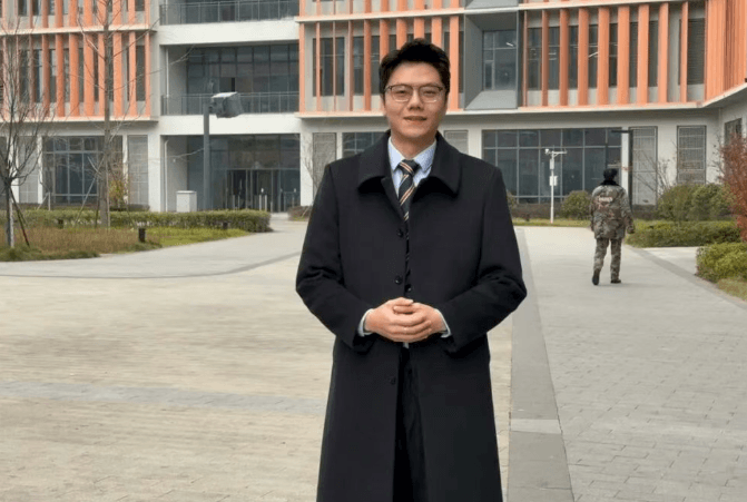 成都泛美航空旅游职业学校