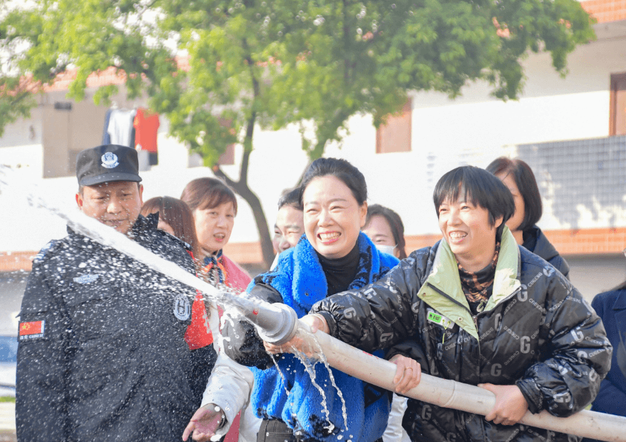 成都市郫都区川科外国语学校 成都市郫都区川科外国语学校
