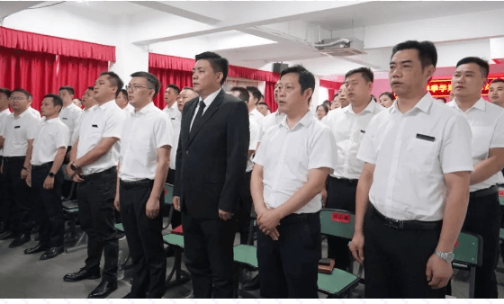 成都华商理工职业学校