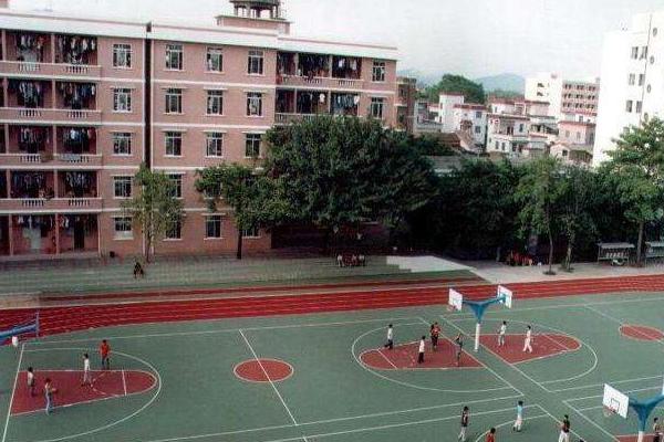 攀枝花市经贸旅游学校招生要求
