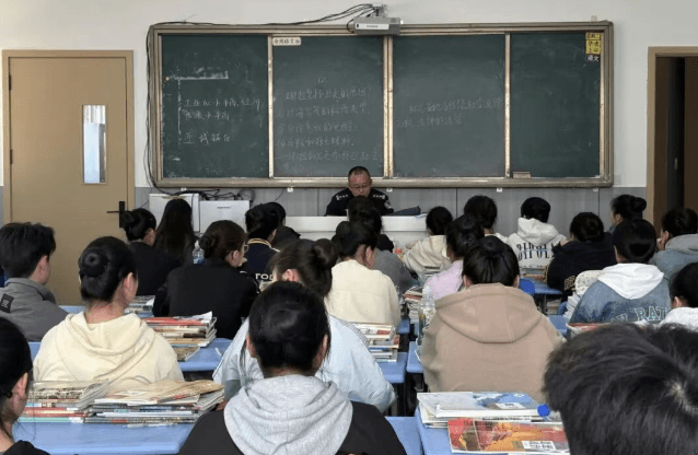 绵阳市艺术学校