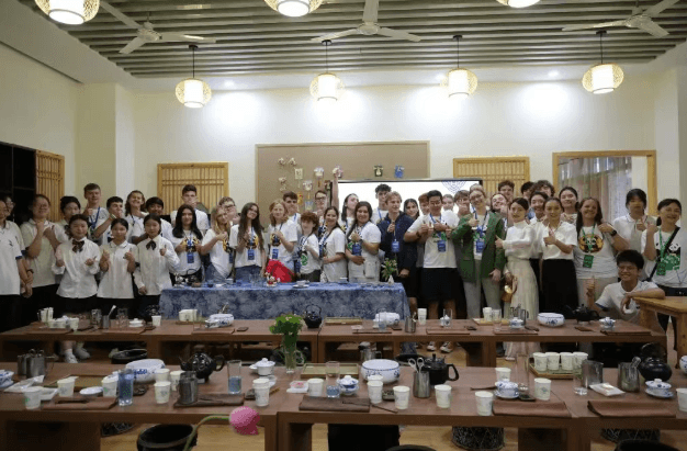 四川省成都市青苏职业中专学校