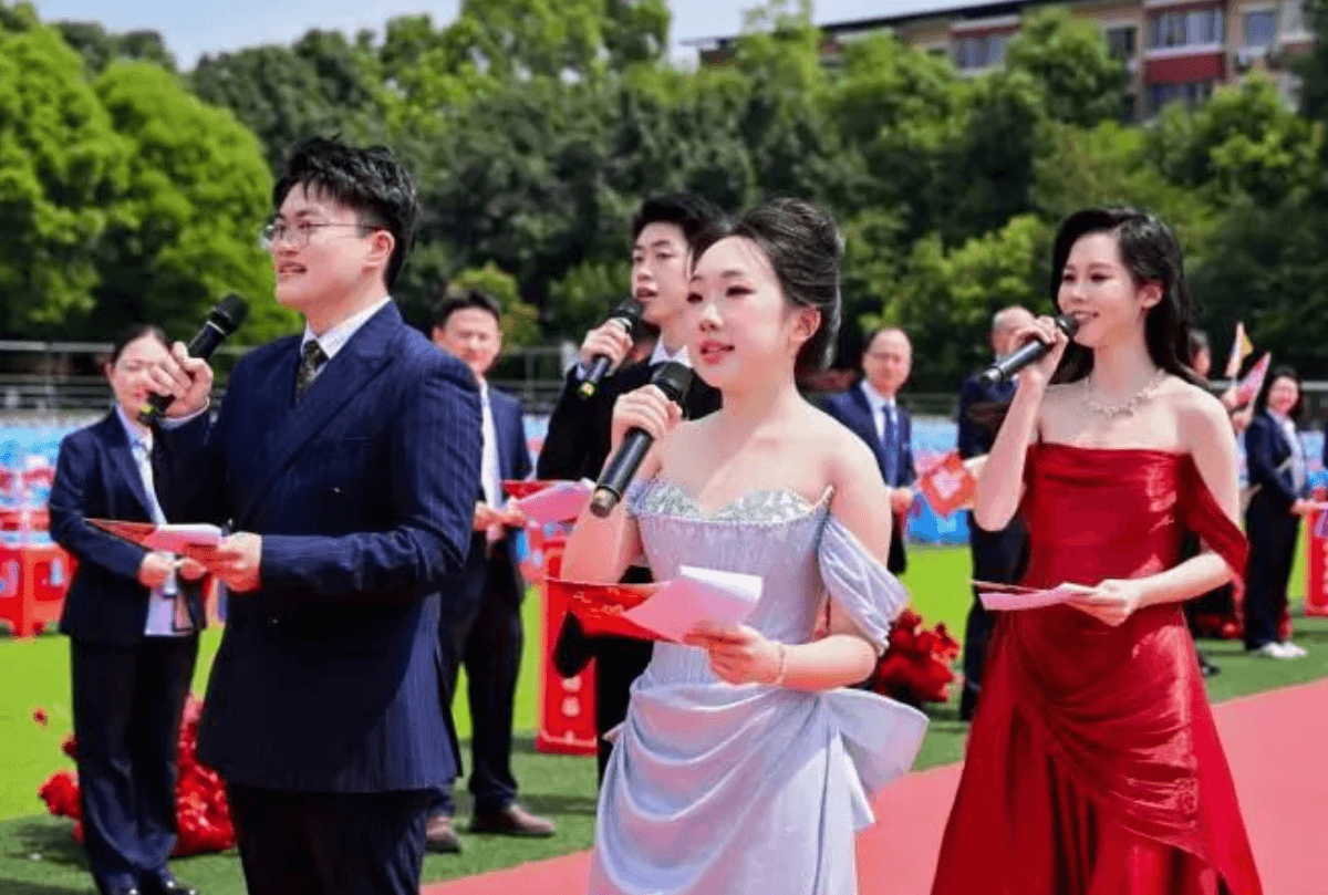 成都外国语学校 成都外国语学校