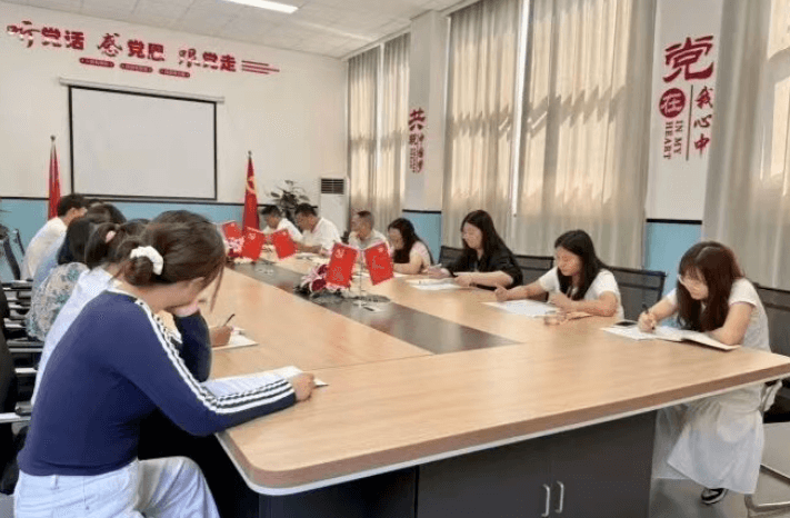 成都市武侯区领创实验学校
