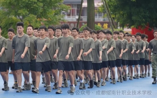 成都指南针职业技术学校