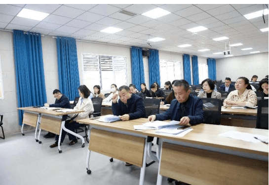 四川省宜宾市职业技术学校