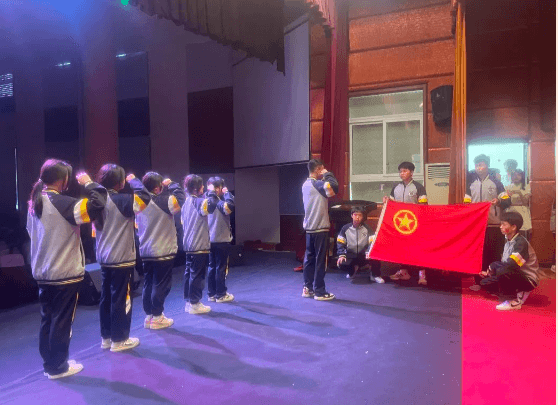 四川托普计算机职业学校