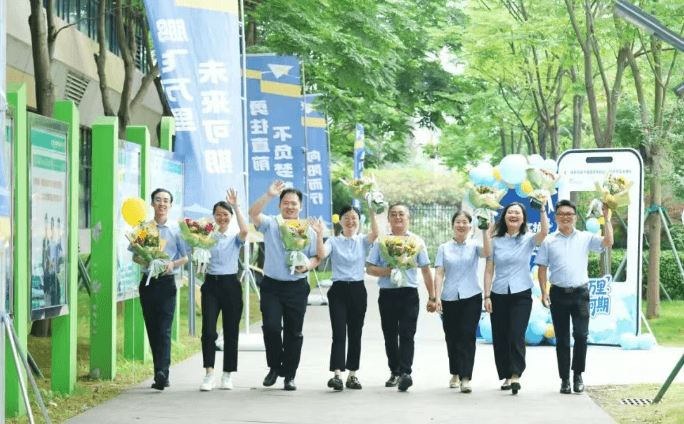 成都东辰外国语学校 成都东辰外国语学校