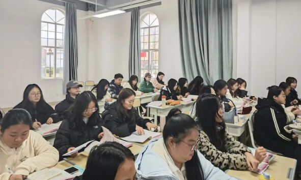 四川文化传媒职业学院