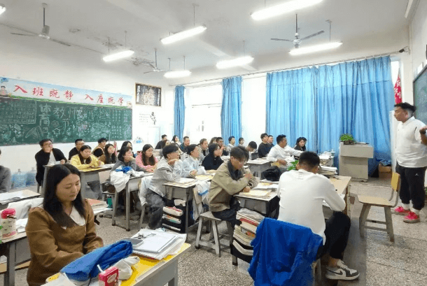 攀枝花市综合高中