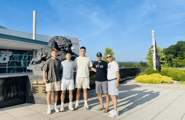 成都电子信息学校