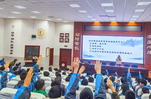 郫县友爱职业技术学校