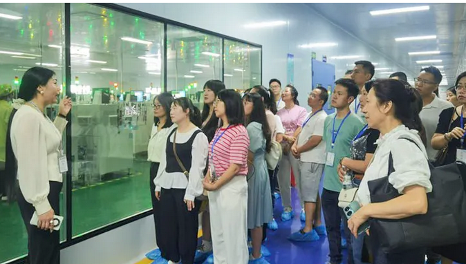 攀枝花市经贸旅游学校