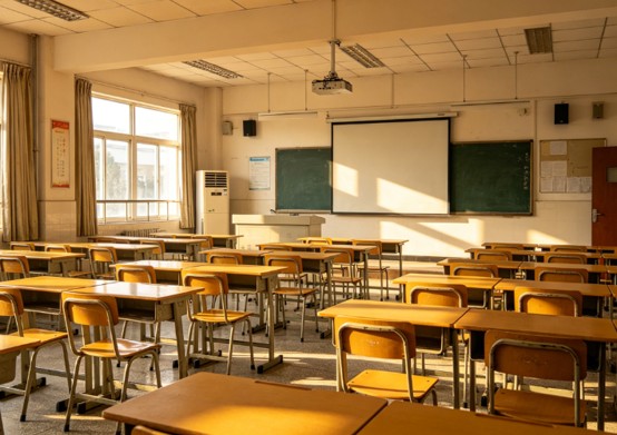 都江堰市技工学校教室 都江堰市技工学校教室