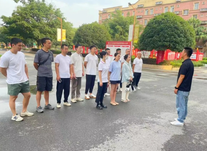 四川五月花技师学院