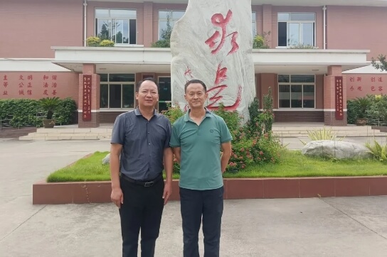 崇庆中学