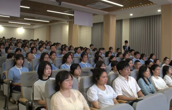 四川矿产机电技师学院