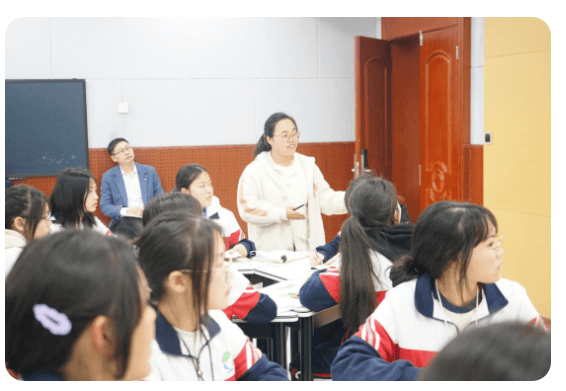 成都铁路卫生学校