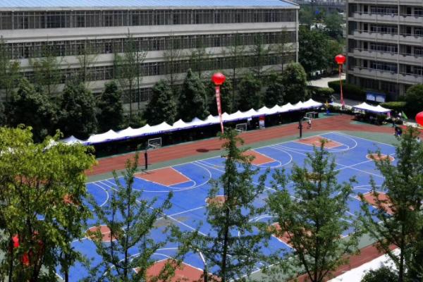 核工业成都机电学校