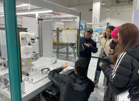 天府新区信息职业学院