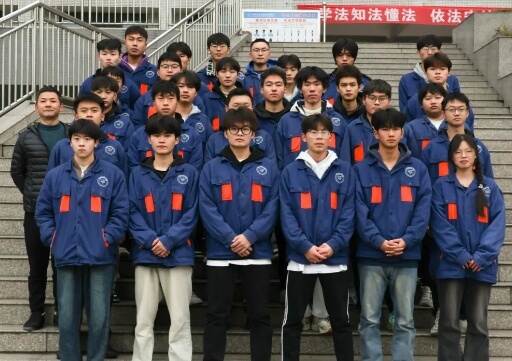 四川矿产机电技师学院