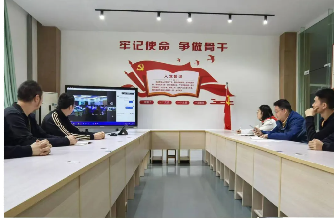 成都市温江区燎原职业技术学校