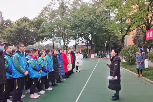 成都外国语学校管理怎么样