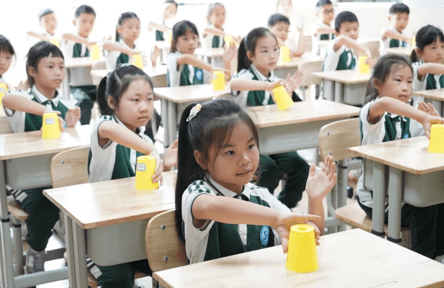 成都新世纪外国语学校 成都新世纪外国语学校