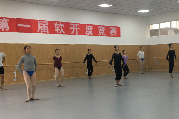 四川现代艺术学校怎么样