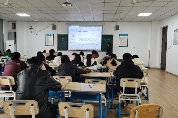 四川文化传媒职业学院