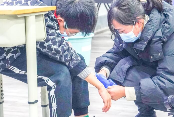 川科外国语