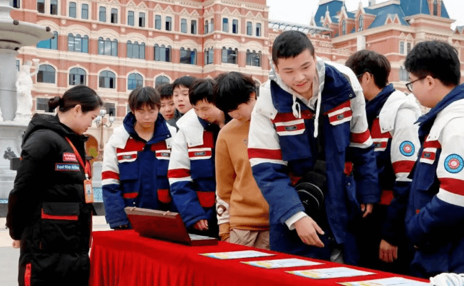 天府新区航空旅游职业学院 天府新区航空旅游职业学院