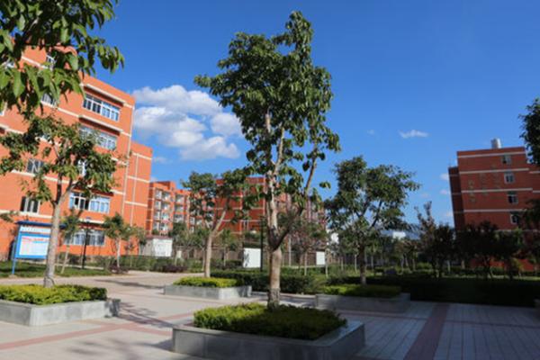 四川省会理现代职业技术学校
