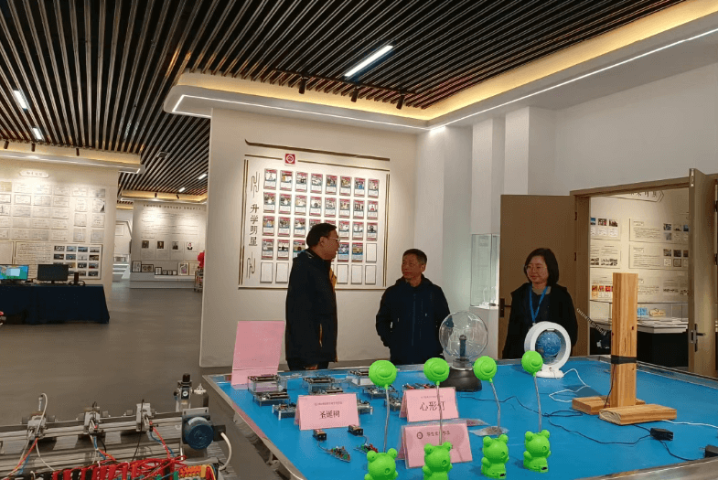 成都石化工业学校 成都石化工业学校